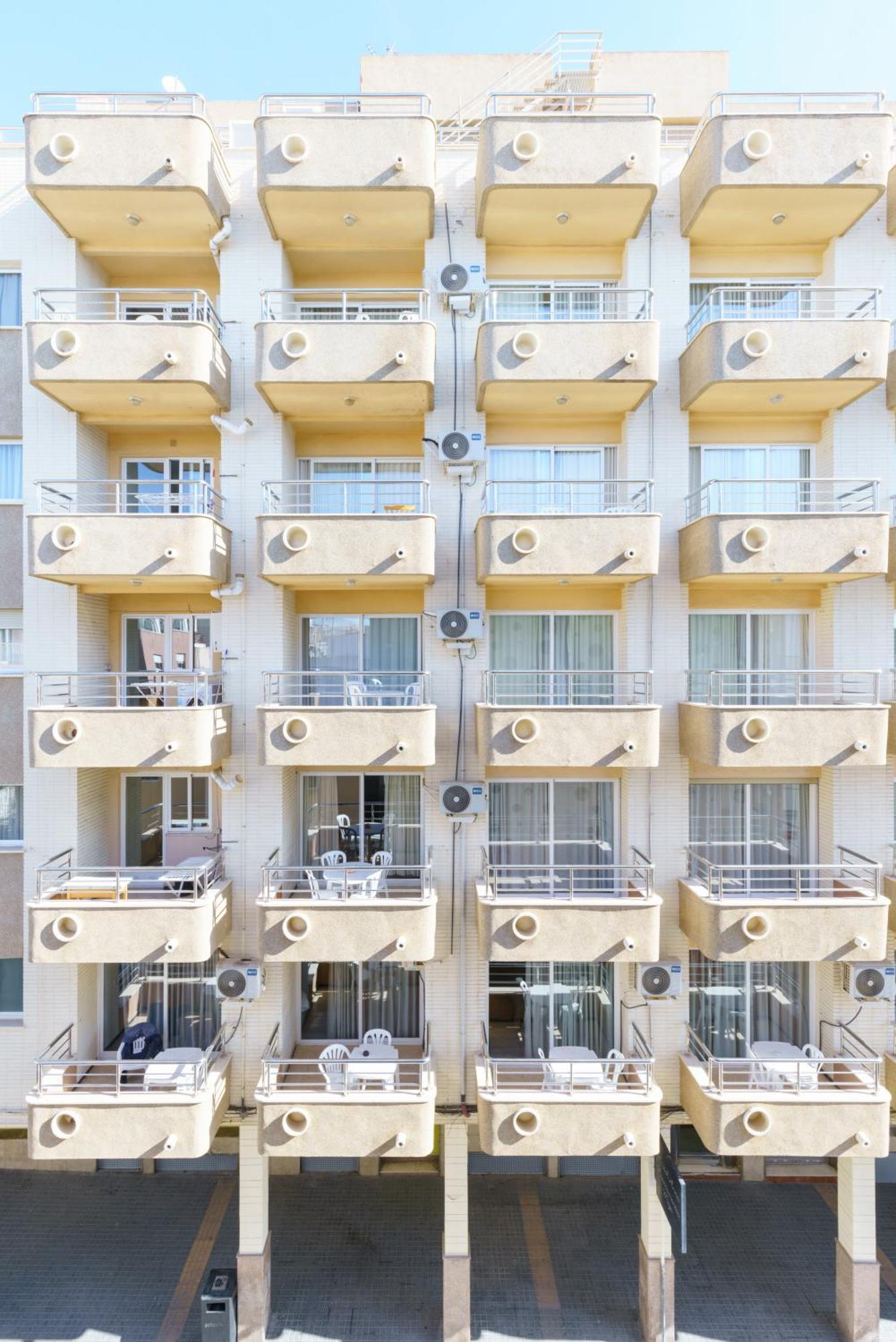 Apartamentos Maja เบนิดอร์ม ภายนอก รูปภาพ